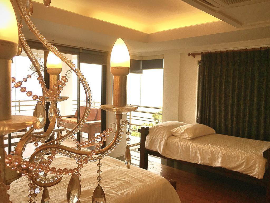 The Carmelence View Bed & Breakfast Tagaytay City Eksteriør bilde