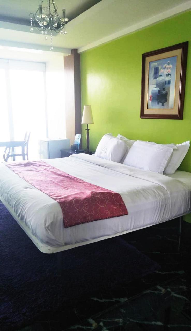 The Carmelence View Bed & Breakfast Tagaytay City Eksteriør bilde