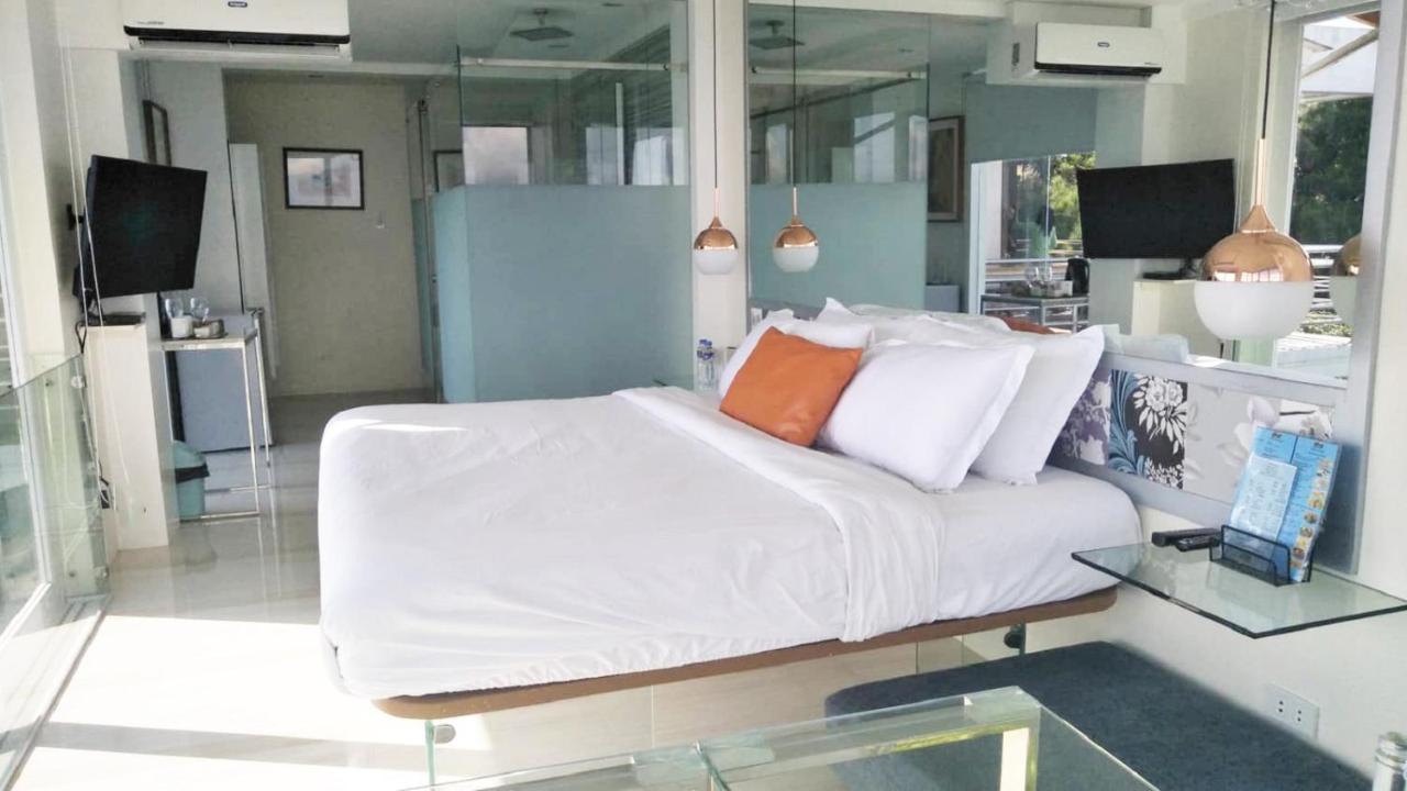 The Carmelence View Bed & Breakfast Tagaytay City Eksteriør bilde
