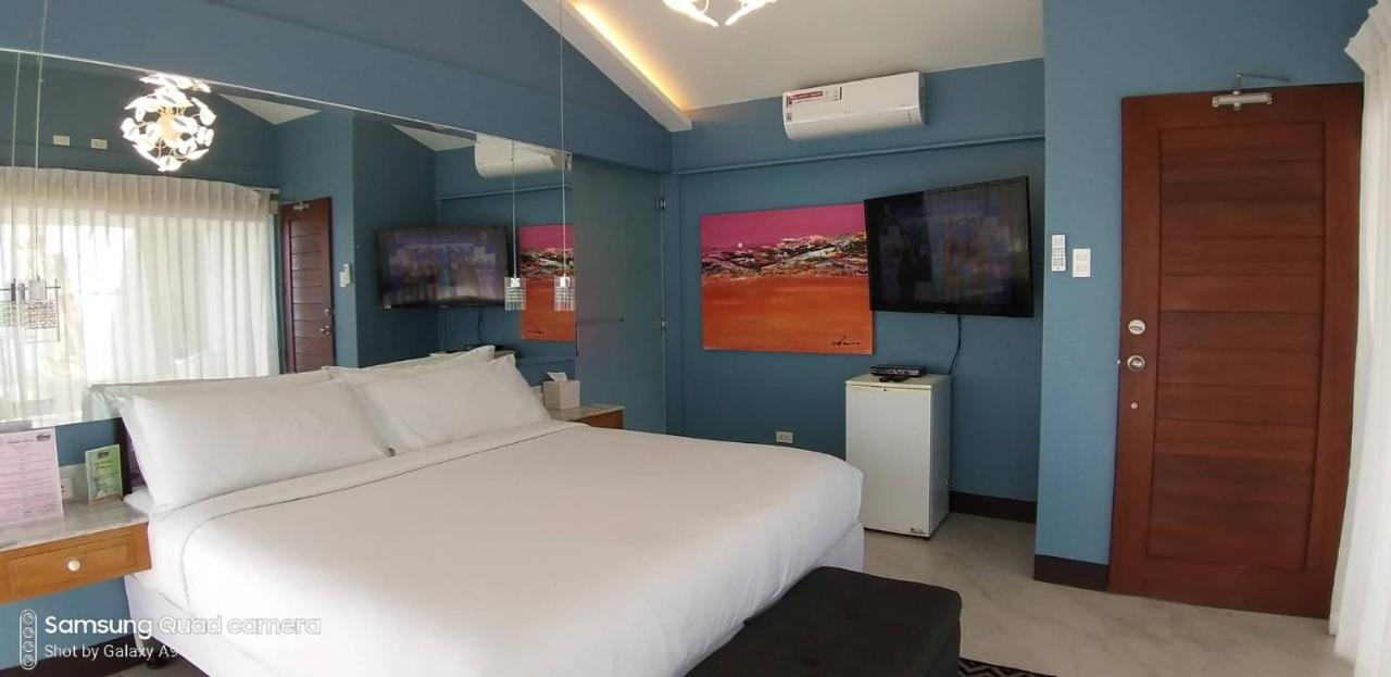 The Carmelence View Bed & Breakfast Tagaytay City Eksteriør bilde